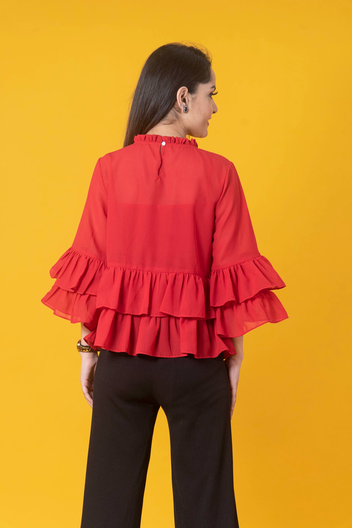 Red solid regular top with ruffle