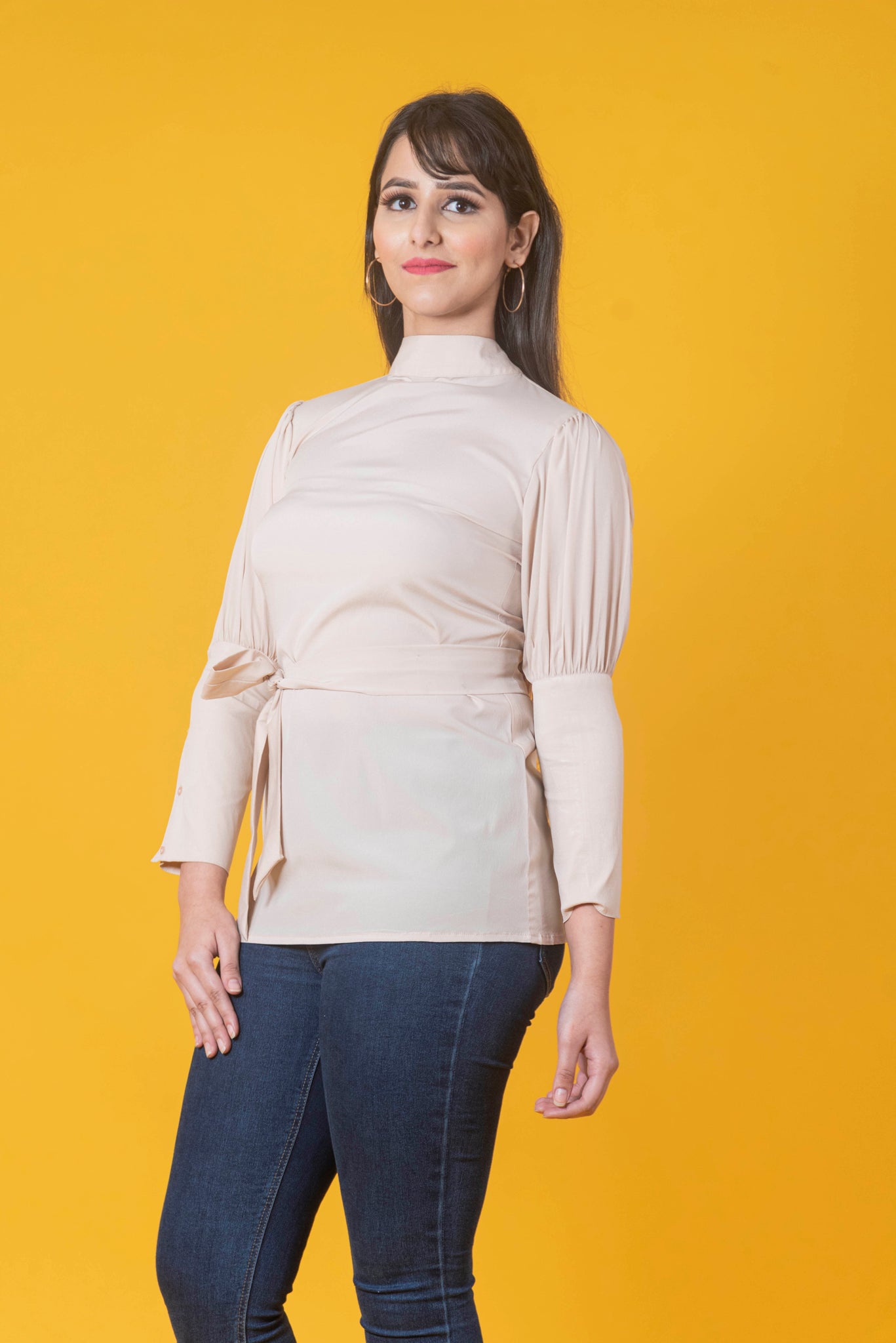 Vitra beige solid top